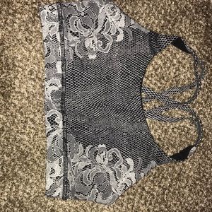 Women’s lululemon athletica Sports Bra